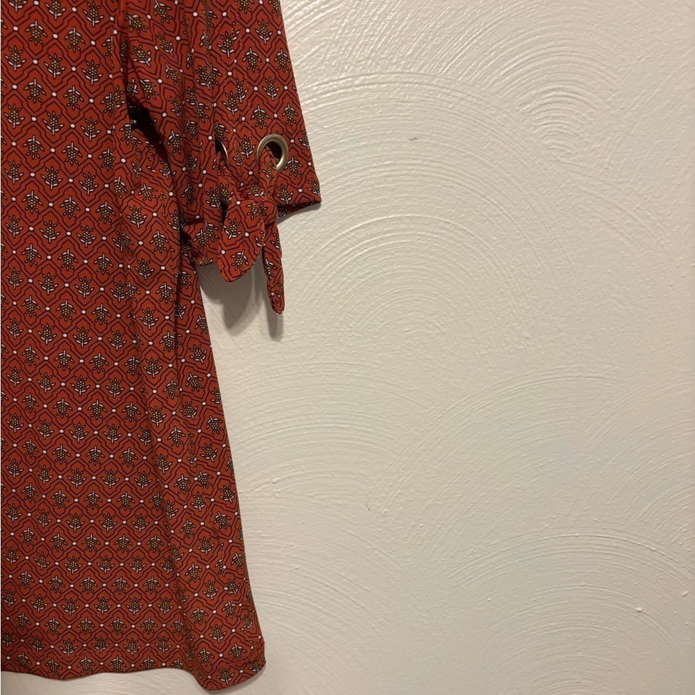 Liz Claiborne Orange Tie Front Relaxed Blouse - Picture 7 of 8